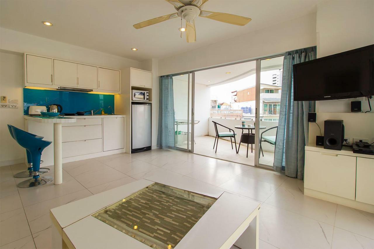 Patong Heritage Apartment By Alexanders Esterno foto