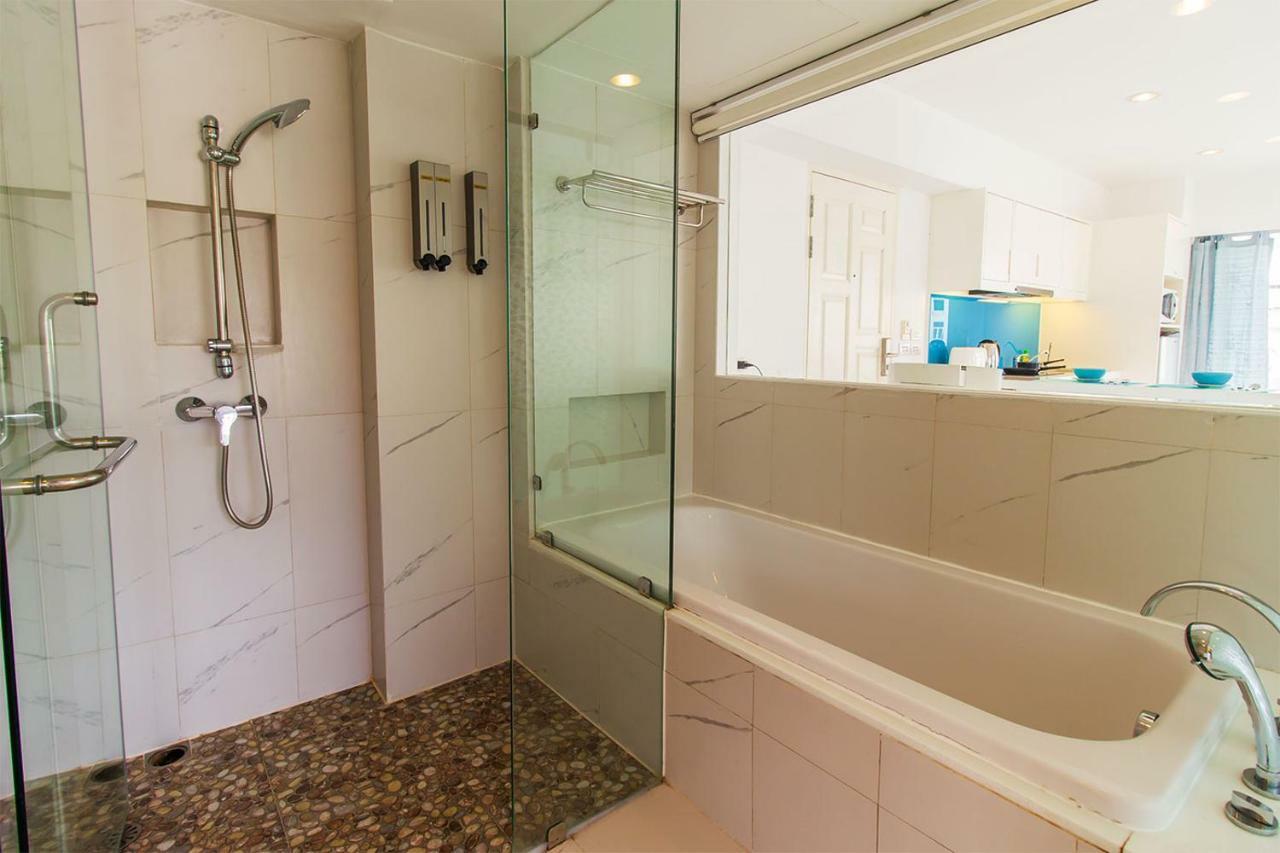 Patong Heritage Apartment By Alexanders Esterno foto
